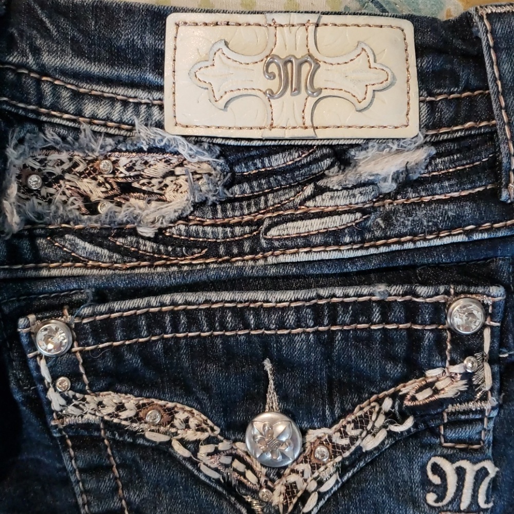 On hold - MissMe Jeans & rock revival bundlr